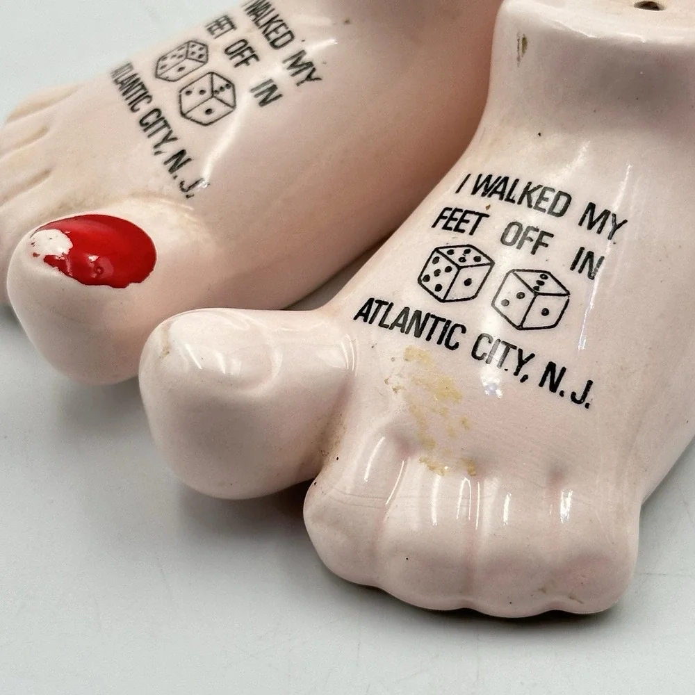 Walked my feet off at Atlantic‎ City, New Jersey Salt and Pepper Shaker Set